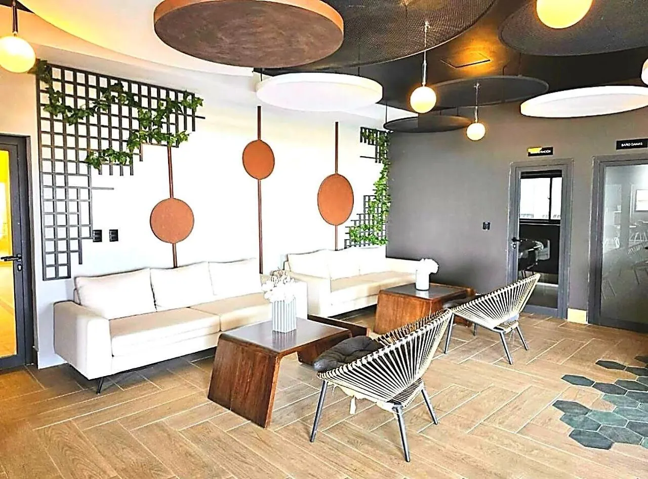 Comfortable Apartmento En El Centro De La Ciudad Con Piscina Y Gym サントドミンゴ 0*,  ドミニカ共和国